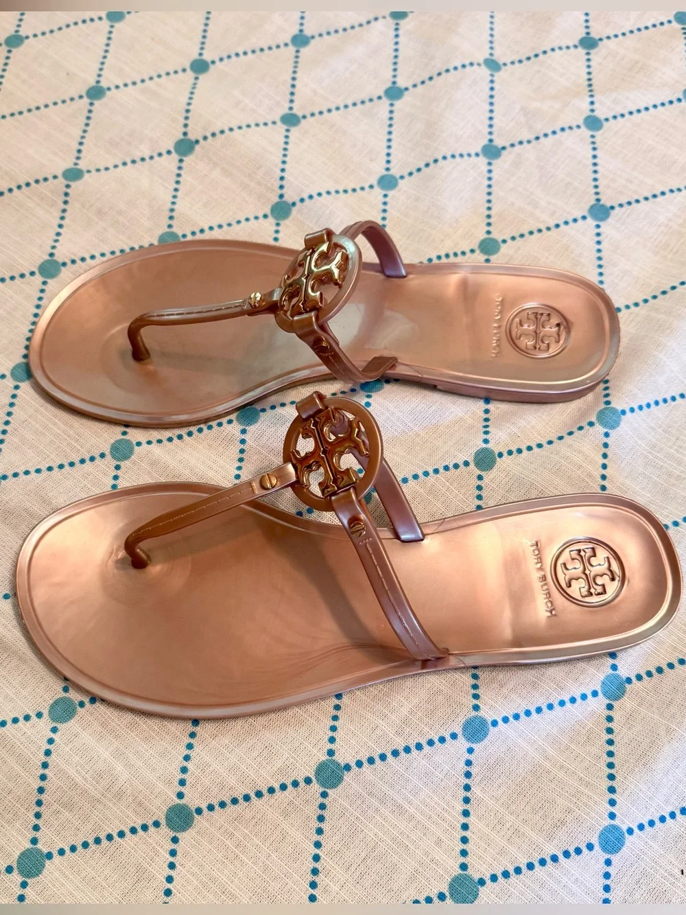 Tory Burch Miller Rose Gold Thong Sandals size 8 beautiful style